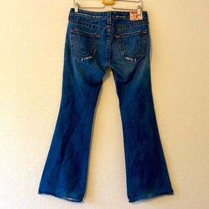 Size 30 True Religion jeans medium wash